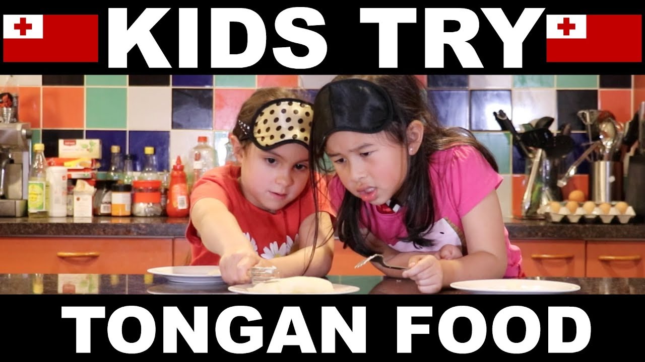 Kids Try Tongan Food 🇹🇴 😂
