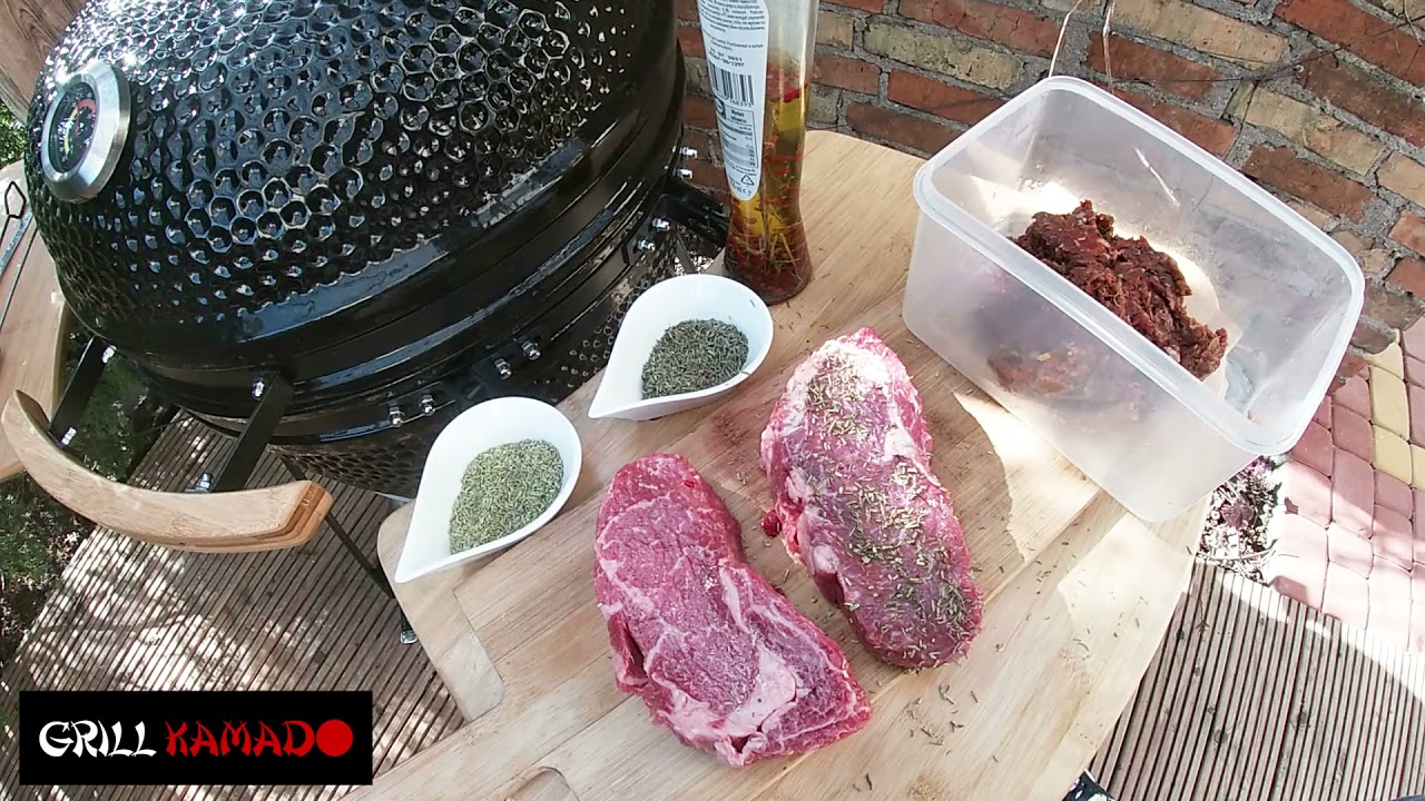 Grill Kamado -  soczysty stek