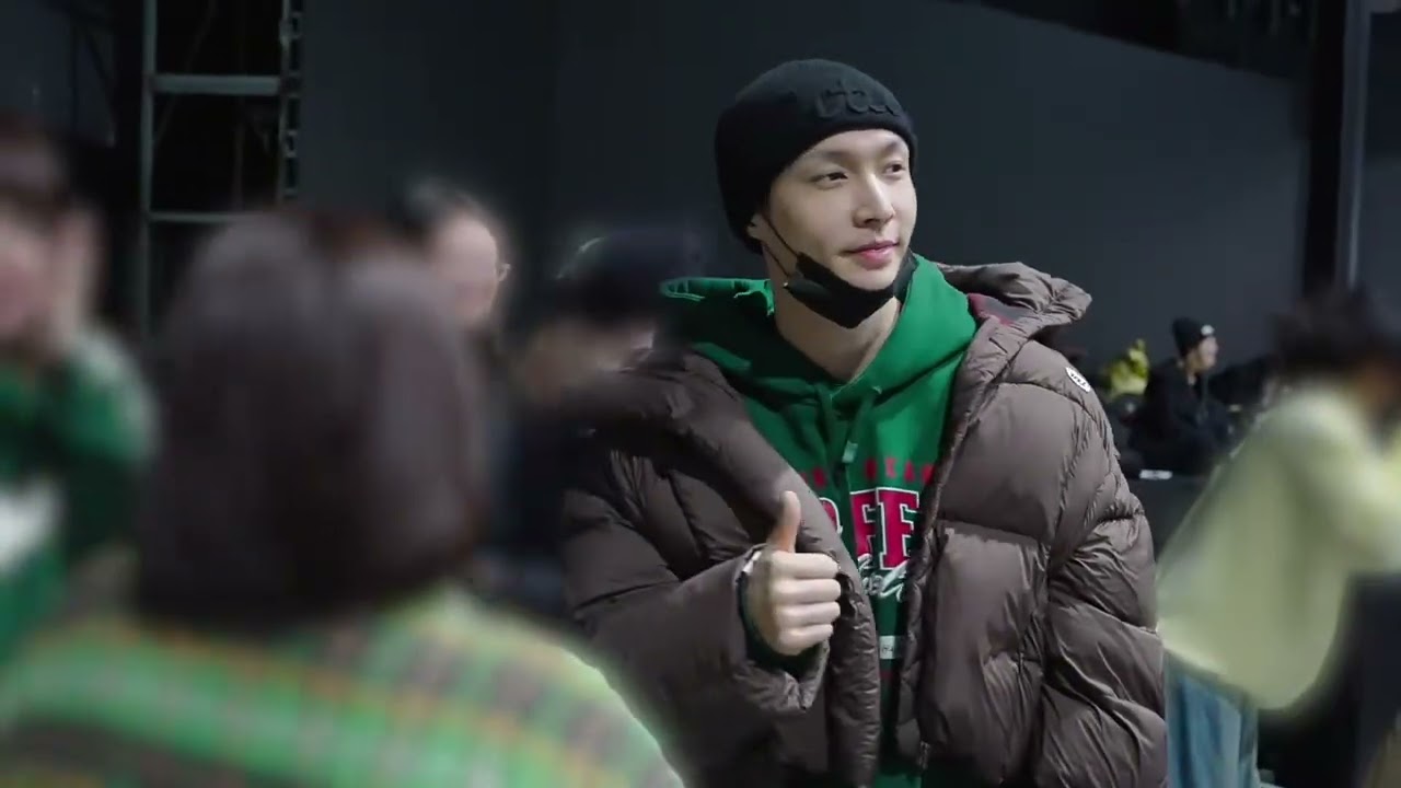 LAY Zhang 张艺兴 New Year's Eve Behind Scene Documentation | Studio XHS Update | 2026Jan09