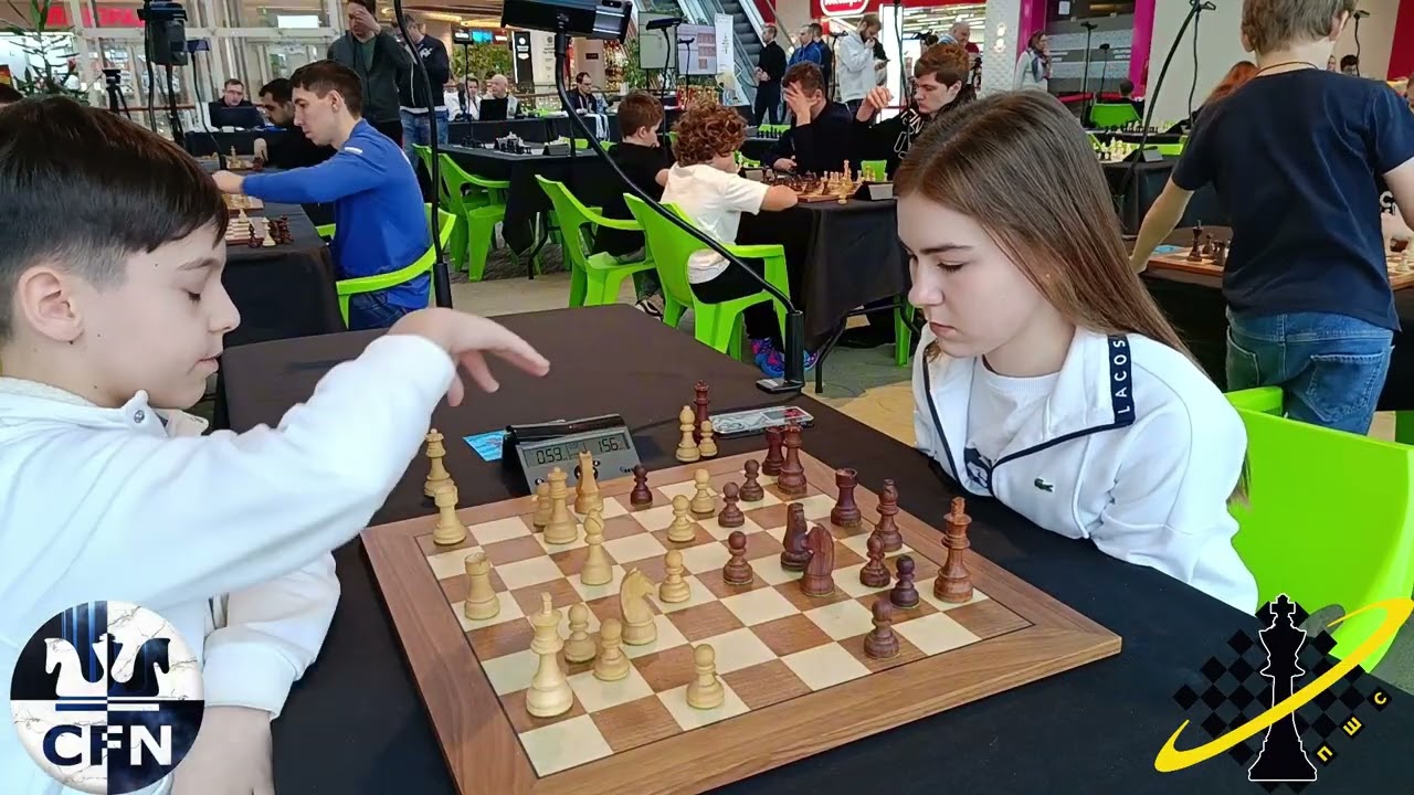 A girl beats a boy at chess. Playing black is Fatality. ПШС Blitz.