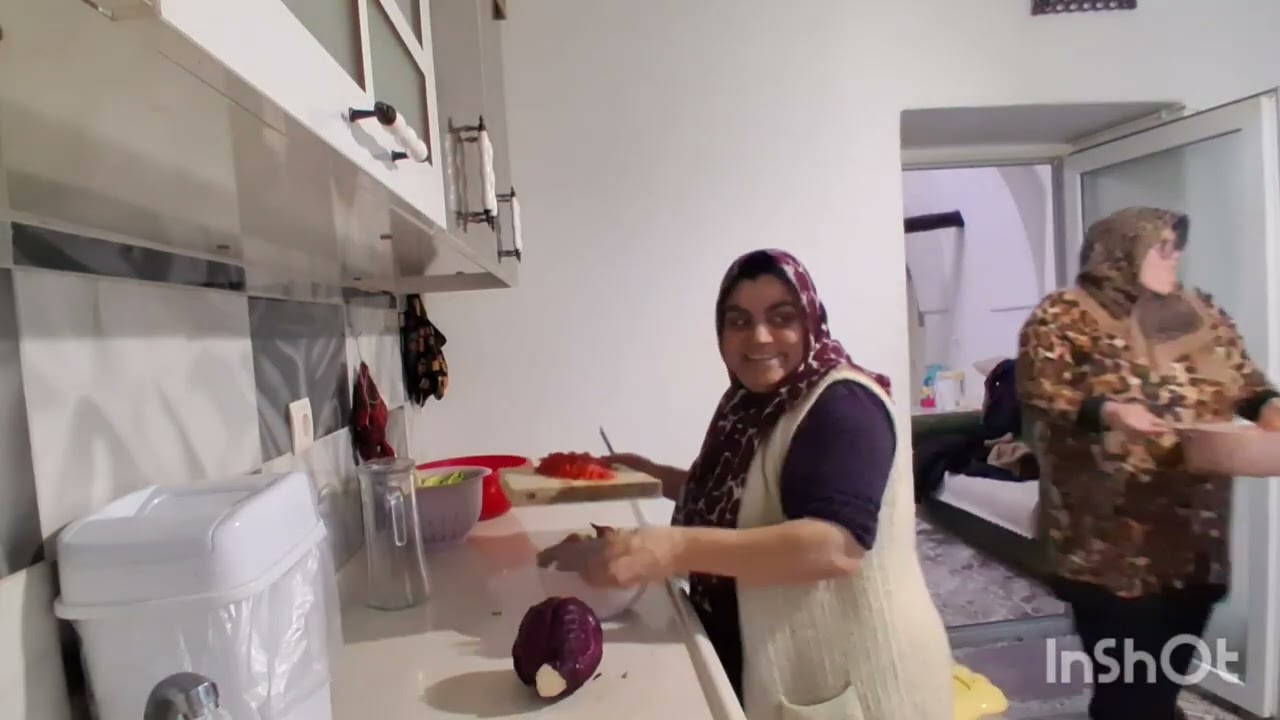  İFTARA HACER GÖRÜMCEME   DAVETLİYDİK  LAPA LAPA  KAR  ESKİ EVLER