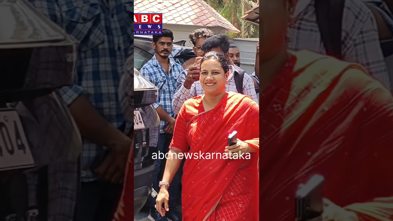 ಅಪ್ಪು ಅಷ್ಟೇ ಸಕ್ಕತ್ ಸಿಂಪಲ್ ನಮ್ಮ ಅಶ್ವಿನಿ ಪುನೀತ್ ರಾಜಕುಮಾರ್ | Ashwini puneethrajkumar #shorts