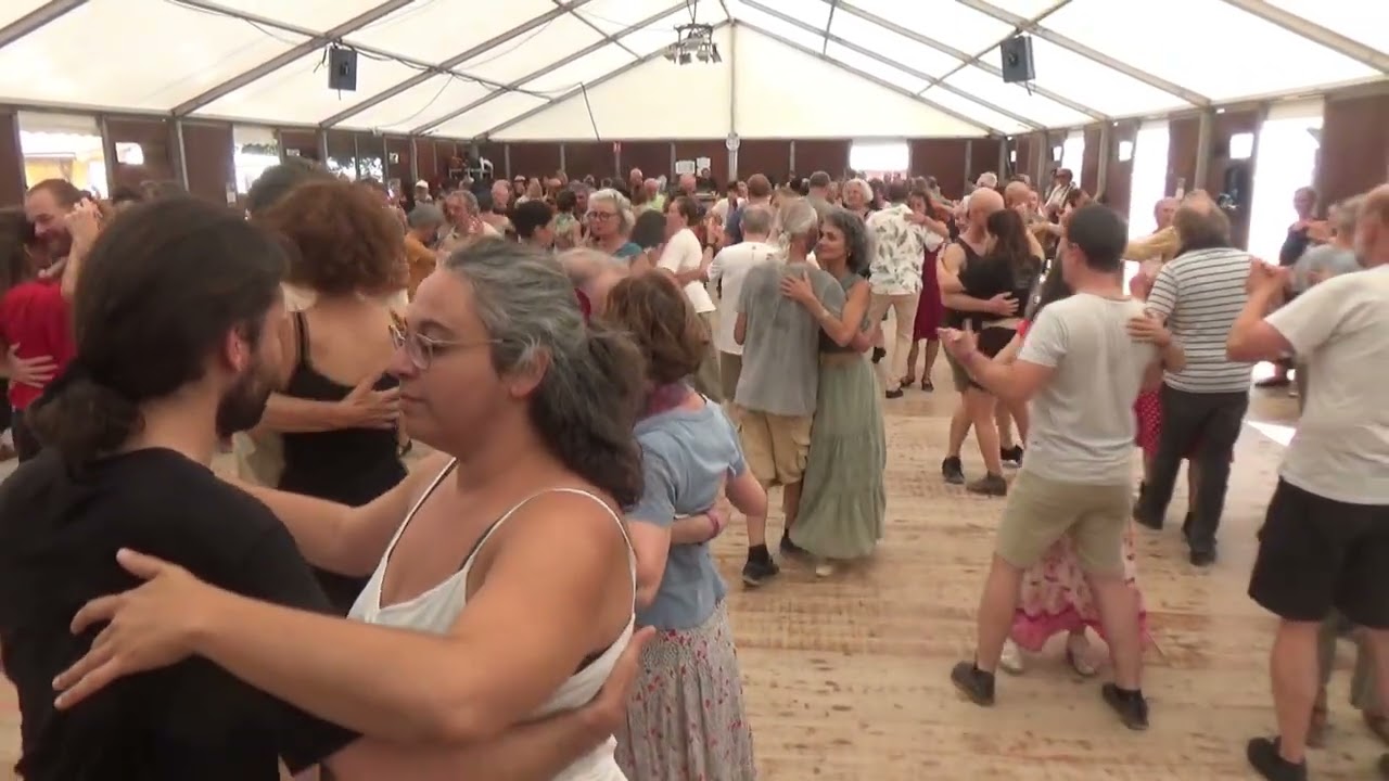 Gennetines 2025 Roulotte Tango Duo