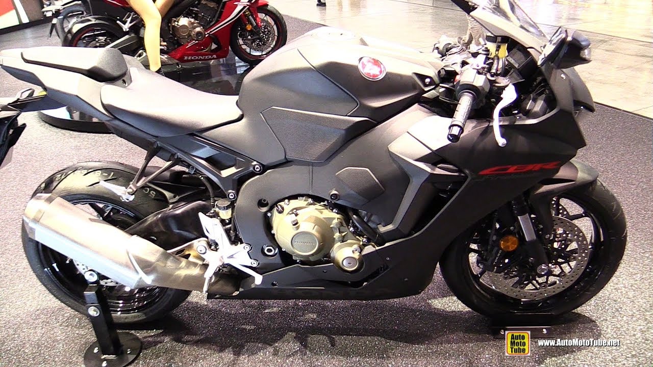 2019 Honda CBR1000RR Fireblade - Walkaround - 2018 EICMA Milan