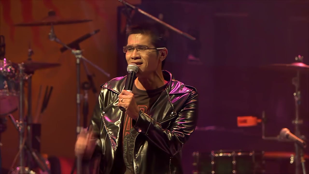 มันต้องถอน : ปอยฝ้าย มาลัยพร - Version Rock Live in Concert@ตะวันแดง