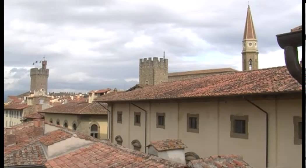 Arezzo Città del Natale, il centro storico si trasforma per le festività