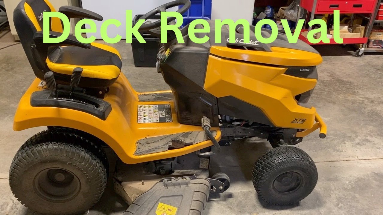 Снятие палубы Cub Cadet XT2