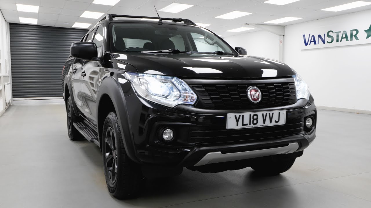 Fiat Fullback 2.4D Cross Edition 180 BHP 4WD Manual Crewcab Pickup Black Mica - YL18 VVJ - VanStar