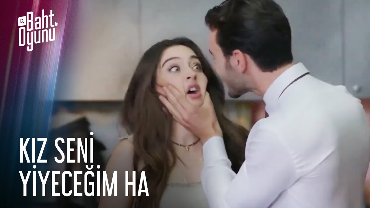 Ada ve Bora'dan Profesyonel Şive Taklidi  | Baht Oyunu 10. B&ouml;l&uuml;m