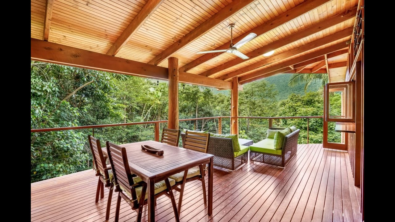 18 Chirio Drive, Redlynch
