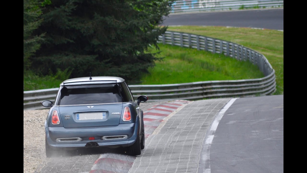 SERIAL DRIVER NURBURGRING : Mini Cooper S R53 JCW GP 8min29 BTG