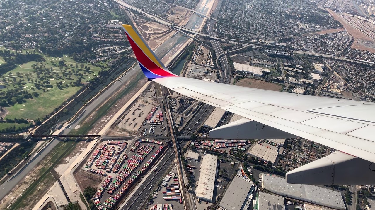 BEAUTIFUL LONG BEACH AIRPORT TAKEOFF- Southwest 737-700
