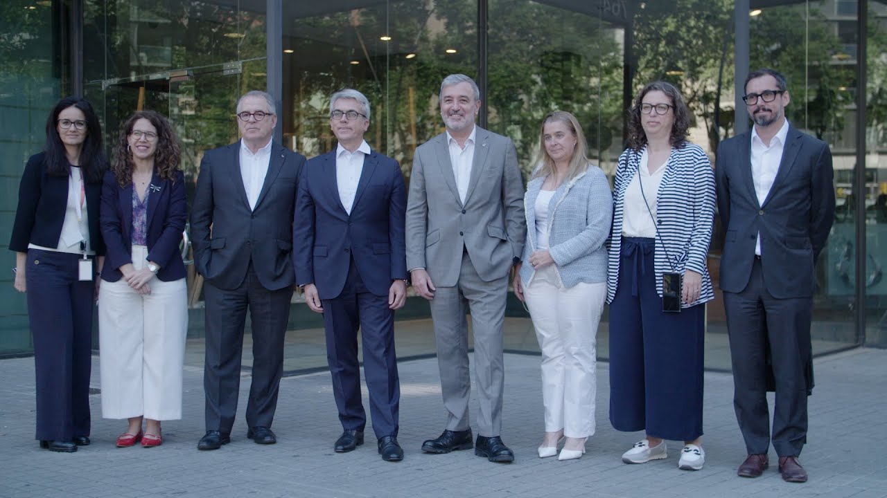 El alcalde de Barcelona inaugura las nuevas oficinas de Novartis