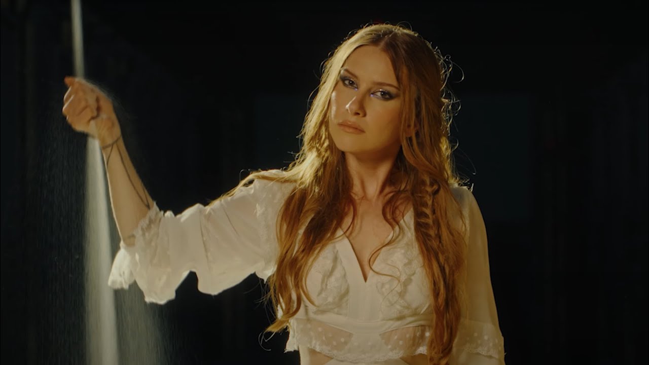 Sasha Lopez x Ester Peony &ndash; Tatou&eacute; | Official Video