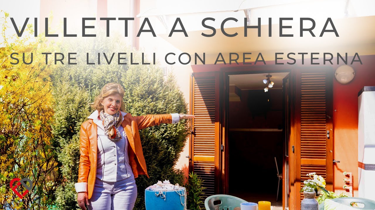 Villetta a schiera su tre livelli con piacevole area esterna - In vendita a Lonate Ceppino (Varese)