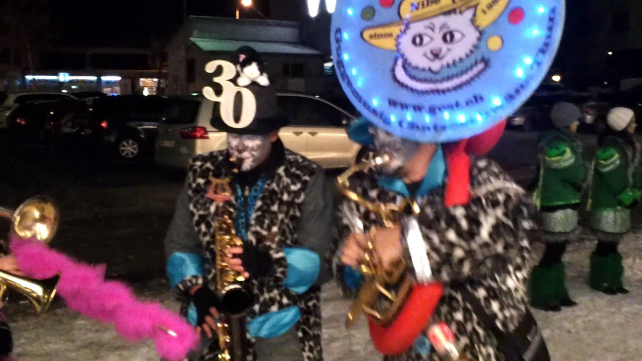 Fasnacht Chur 2013, Holding Out For A Hero mit Mini-Formation