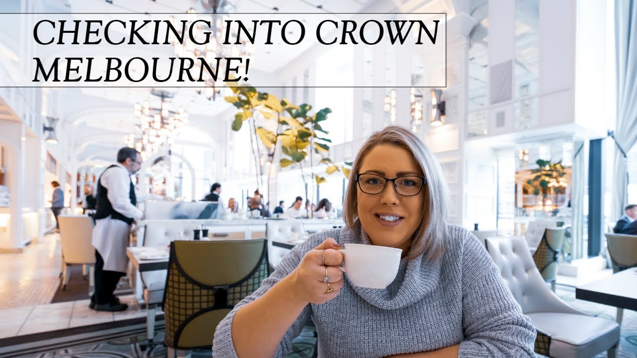 Checking in; Staying at Crown Melbourne || AUSTRALIA || Travel Vlog