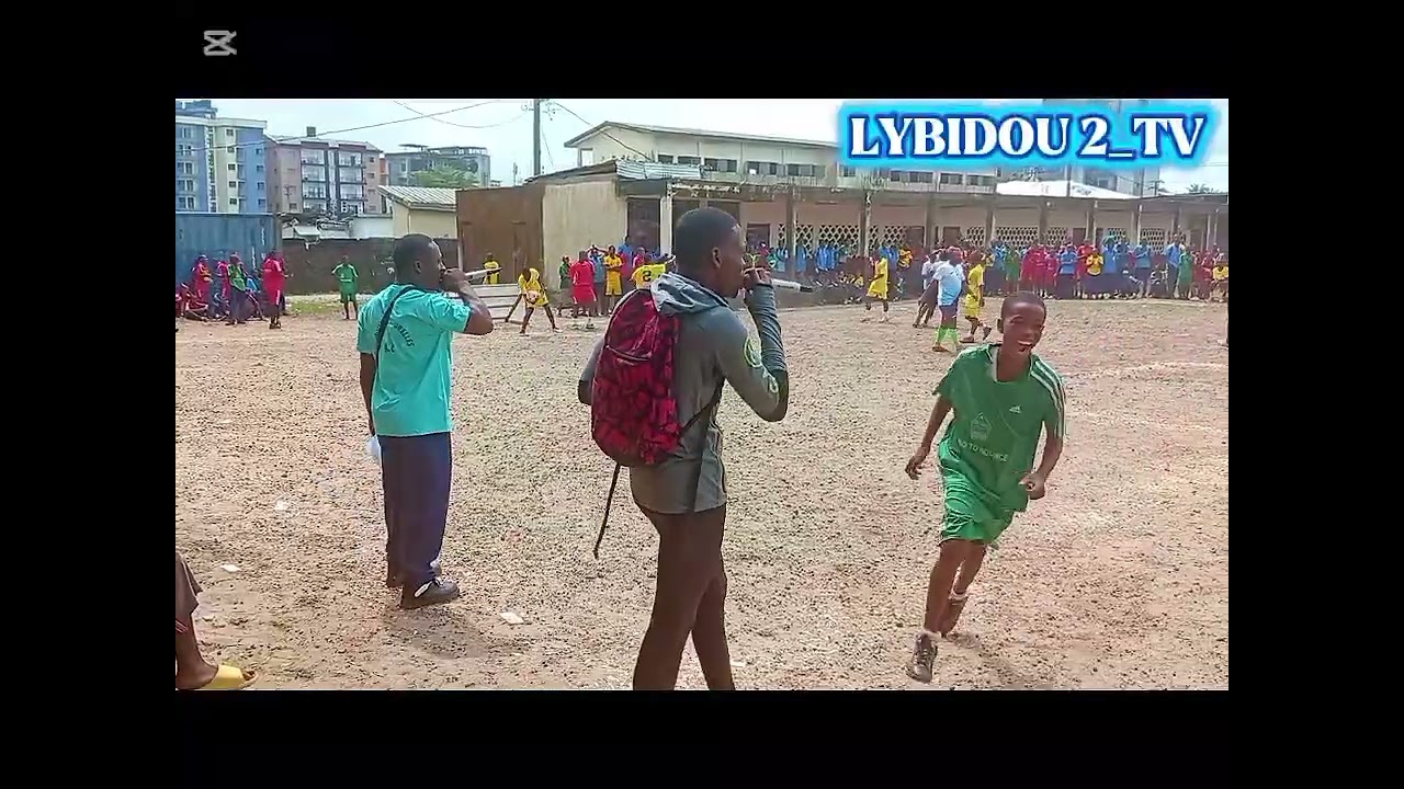 MATCH DE GALA ENSEIGNANTS VS ELEVES ( LANCEMENT DE LA SAISON SPORTIVE AU LYCÉE BILINGUE DOUALA 2).
