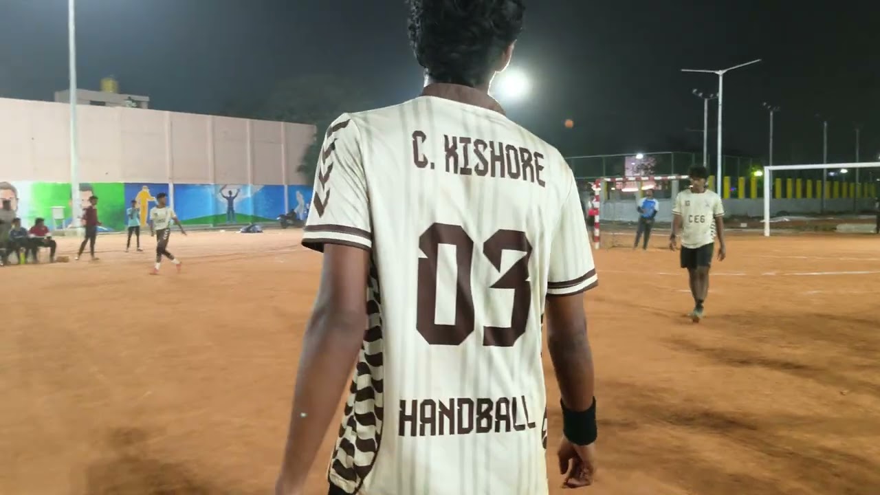 VadaChennai Tournament- CEG A vs St. Peters ( part 1)