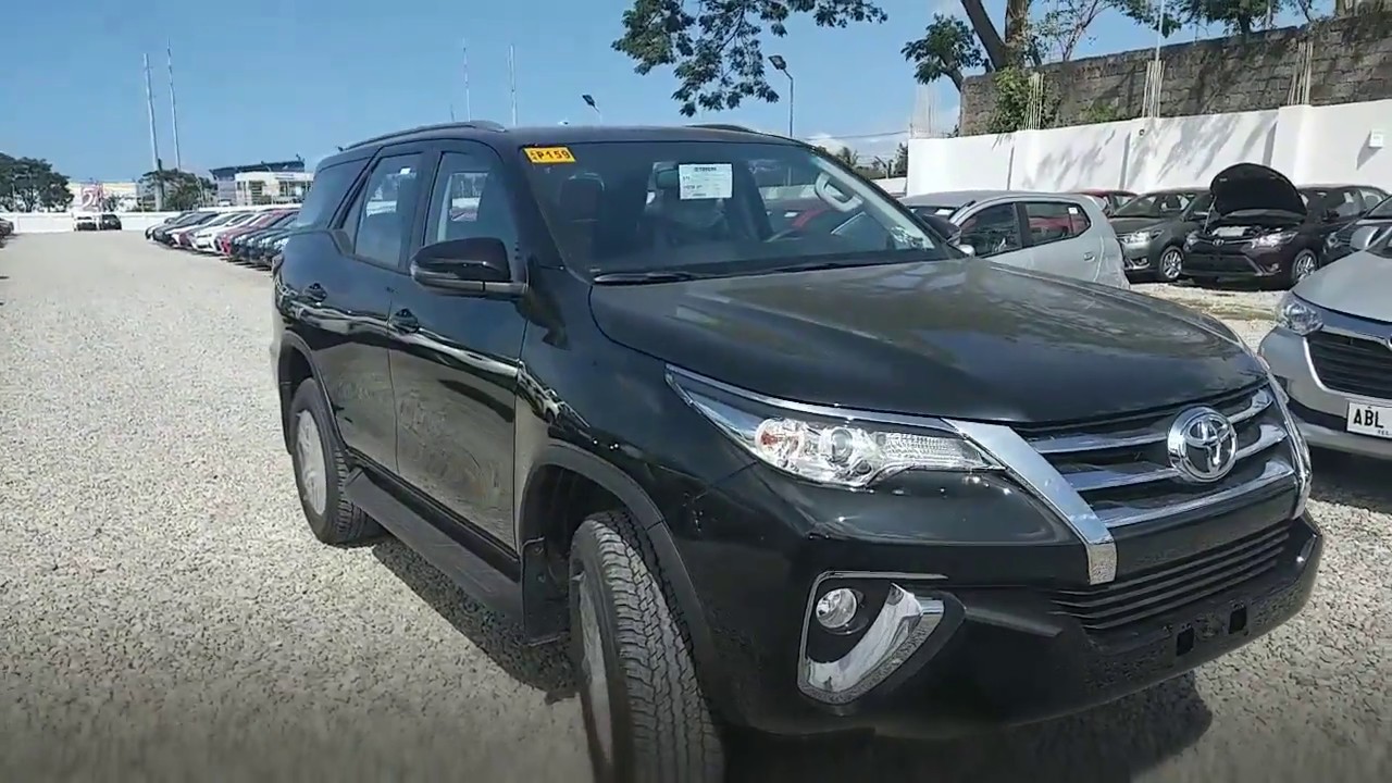Toyota FORTUNER 4x2 G(Hi-end) Diesel - Attitude BLACK (Philippines) | Video by Marvin Masongsong