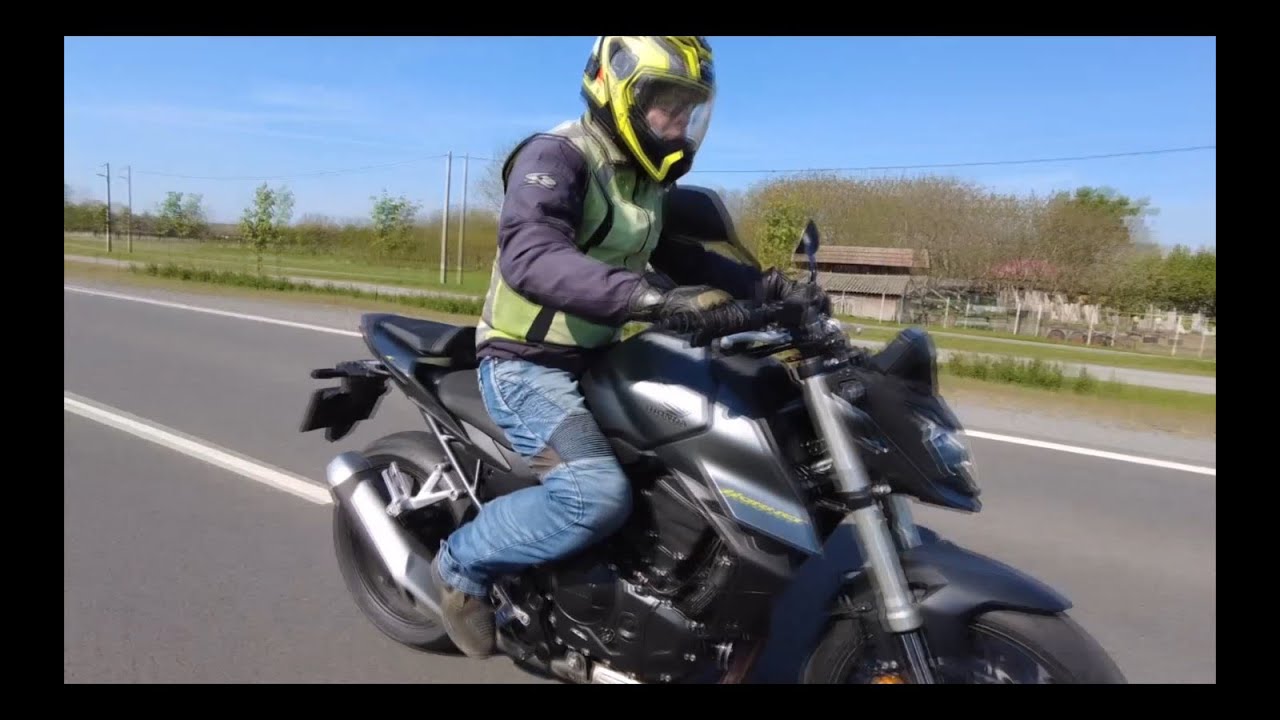 Honda CB750 Hornet, a virgonc darázs
