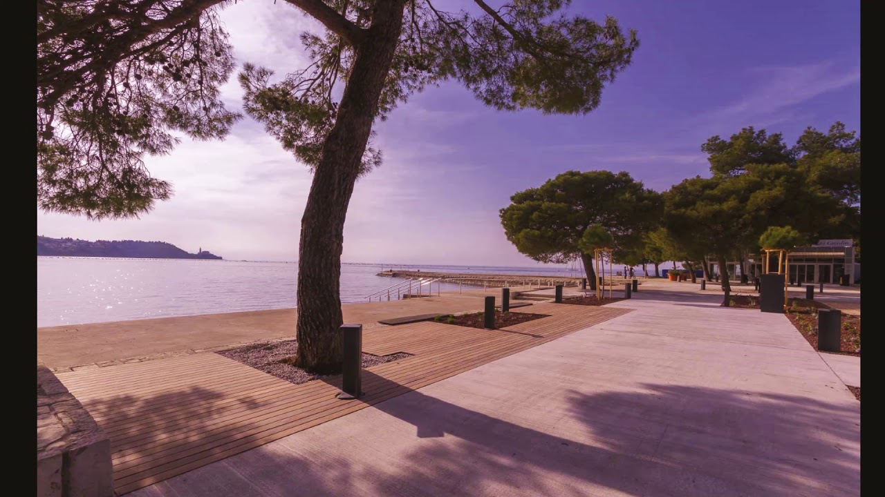 Strunjanska plaža v prenovljeni podobi