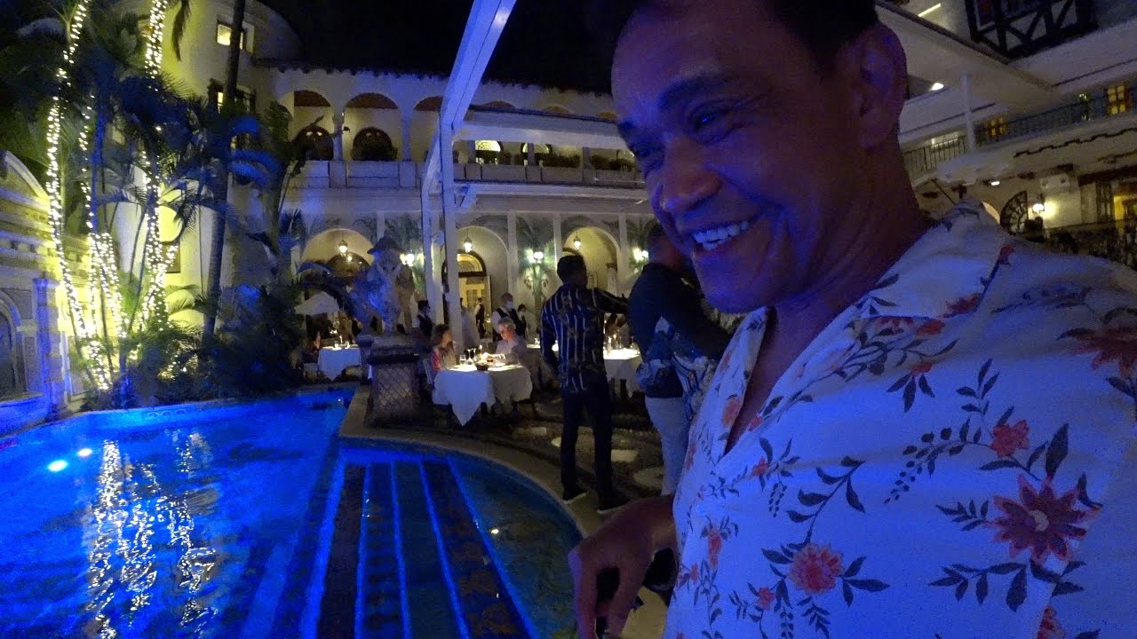 THE VERSACE MANSION