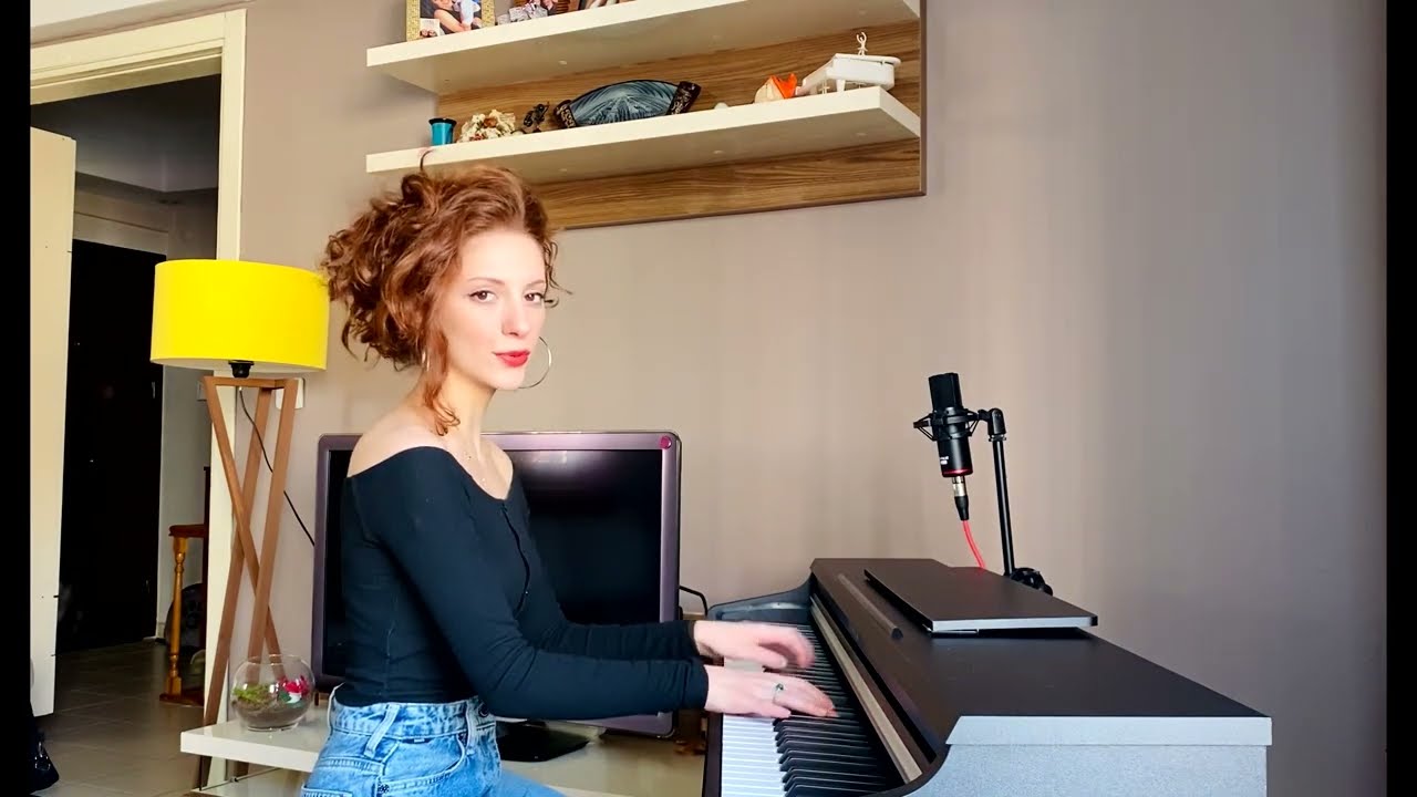 Uykumun Boynunu Bükme - Melike Şahin (piyano cover) - İlayda Su Çakıroğlu