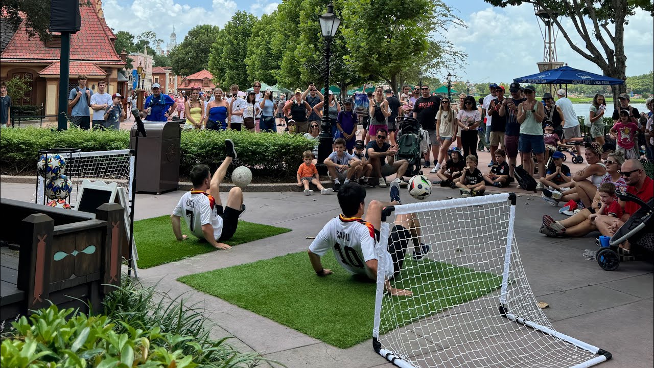 German Freestyle Soccer Duo at EPCOT | Show by Kjell & Samu