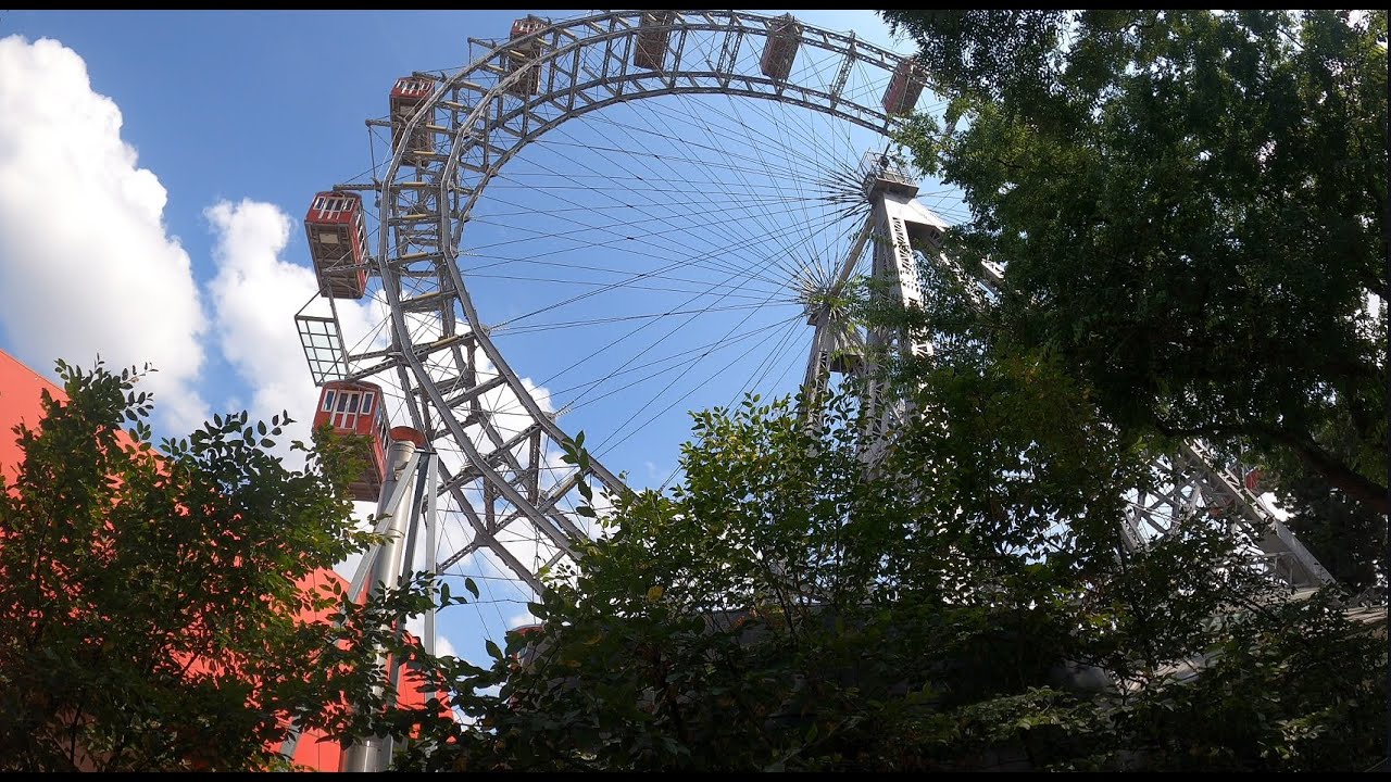 Das Wiener Riesenrad - The Giant Ferris Wheel Vienna