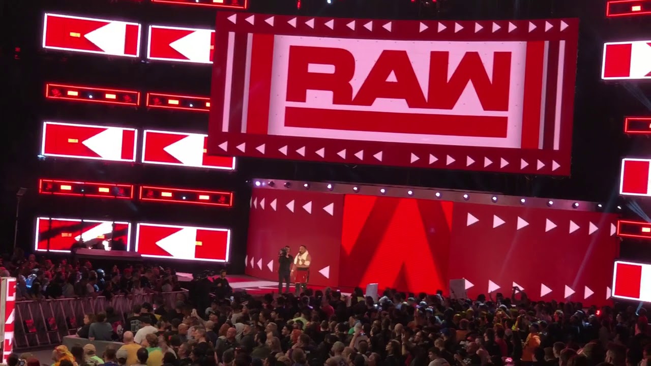 Samoa Joe return Live RAW crowd reaction