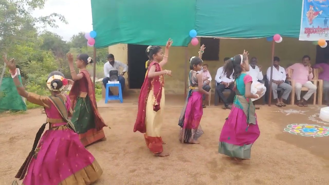ವಂದೇ ಮಾತರಂ dance performance ವಾಗ್ದೇವಿ ಶಾಲೆ jogundabhavi