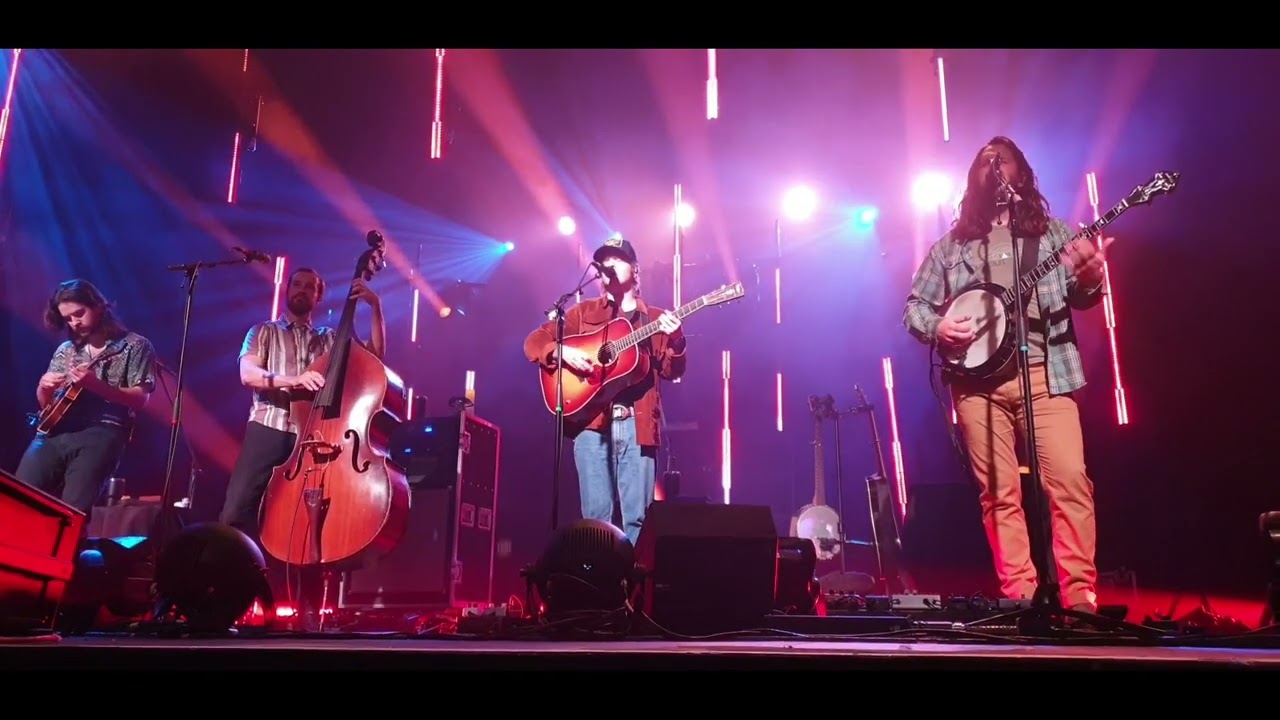 Billy Strings 