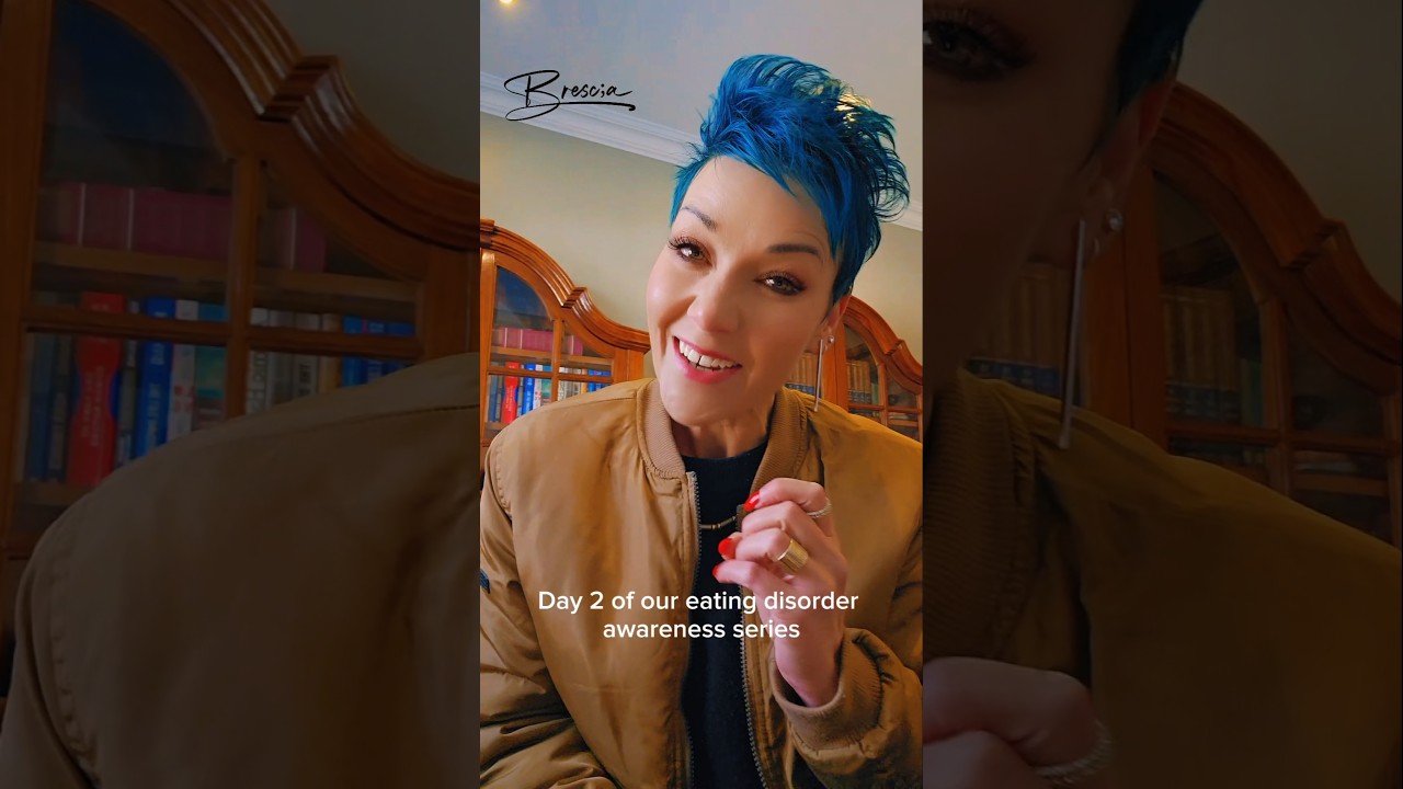 Eating disorders: Behaviours & Red Flags &ndash; What Eating Disorders Actually Look Like #eatingdisorders