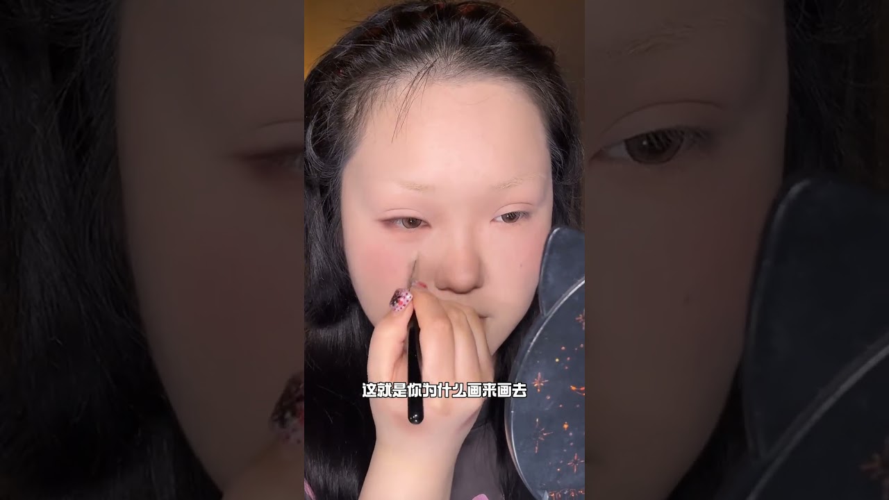 Quick 4-Minute Makeup: Soft Glow for Face Expansion - Perfect for YouTubers