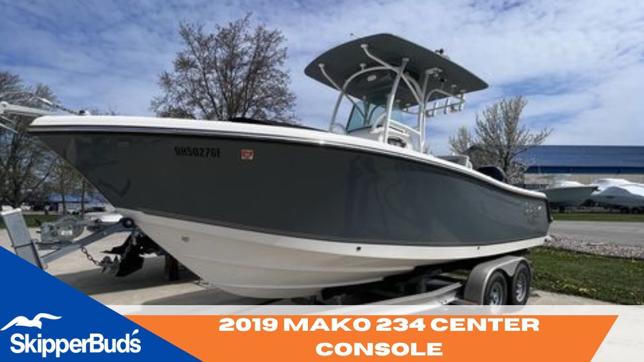 Экскурсионная яхта Mako 234 с центральной консолью 2019 года выпуска от SkipperBud's.
