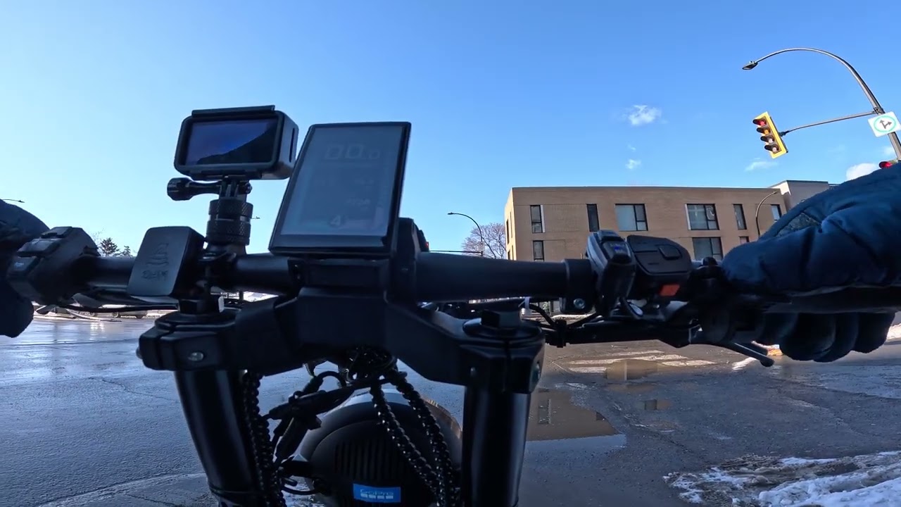 FEBRUARY SLOW RIDE ON RUE ST-DENIS AND LAJEUNESSE & Teewing MARS XTR 10000W Electric Scooter  4K