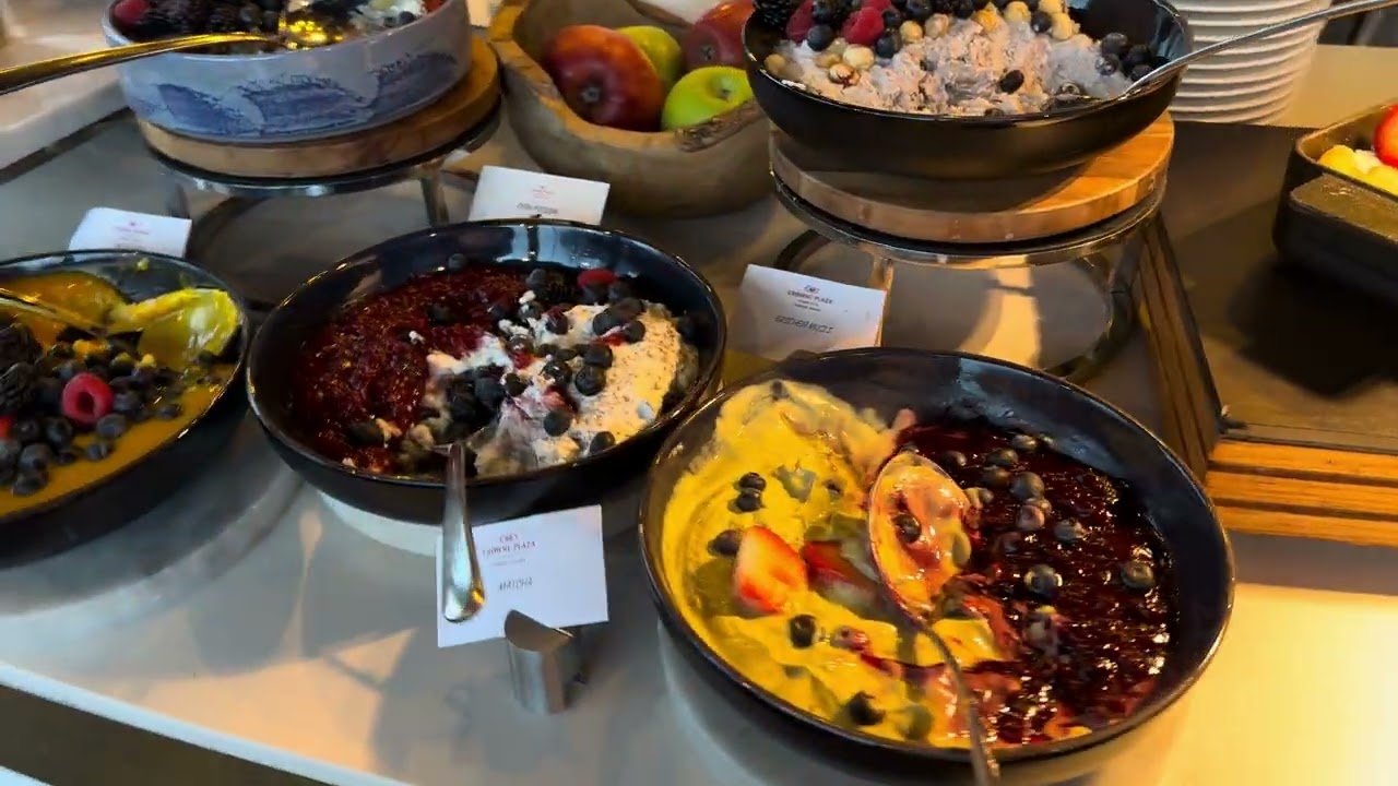 Crowne Plaza Warsaw Hub – Hotel Breakfast Experience ☕ #crowneplaza #warszawa #travel #poland #food 