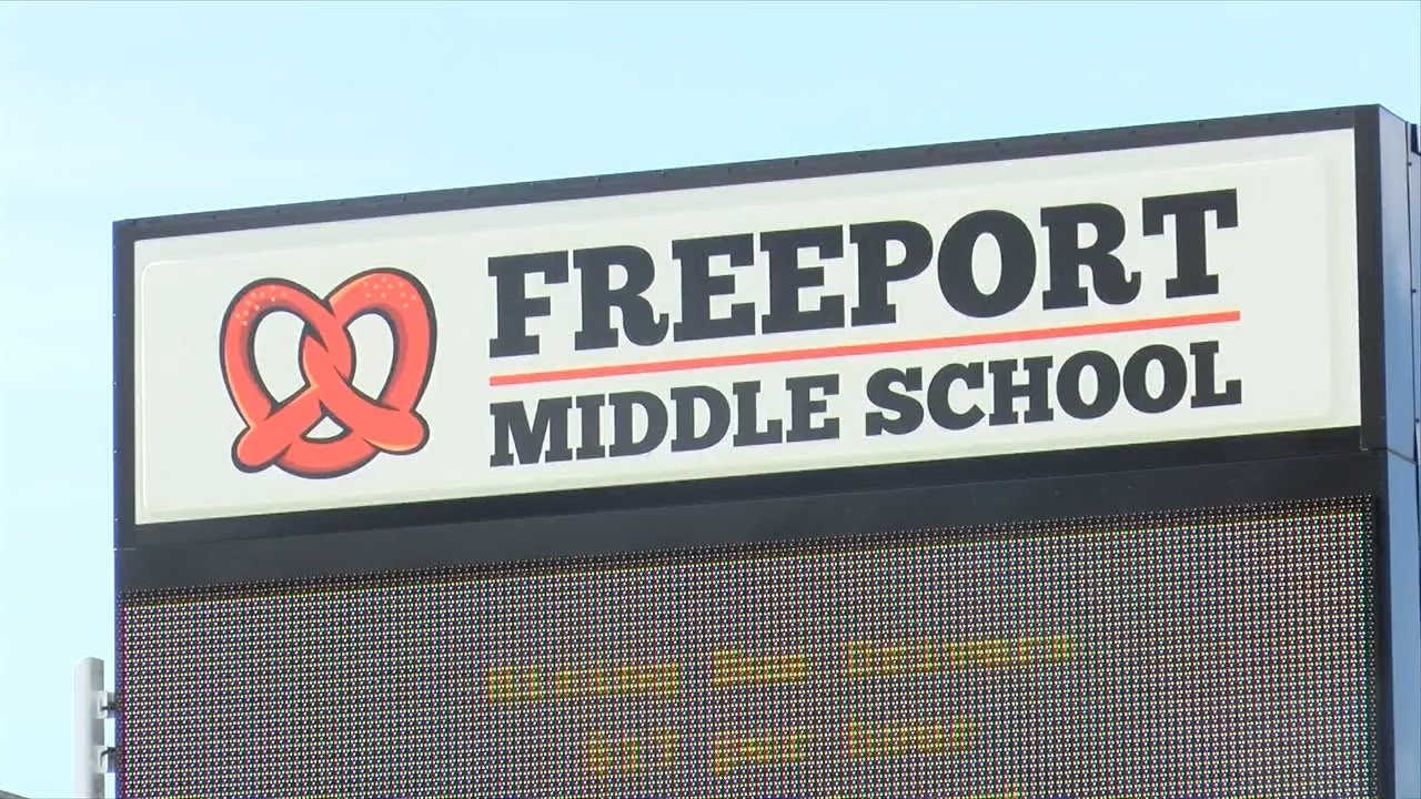 Former Freeport Middle School employee sentenced on federal charges after buying guns for felon