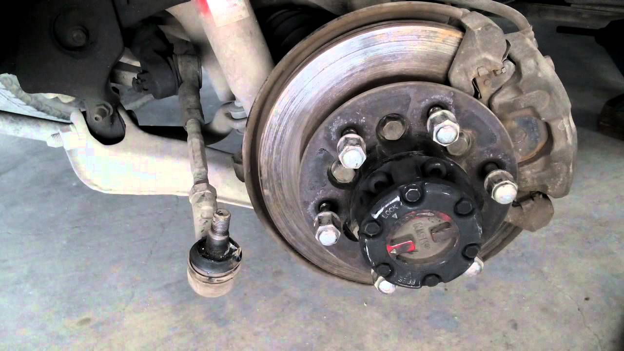 ถอดเพลาโฟวิล 4x4 ออก  โดย นายพล รื้อแหลก