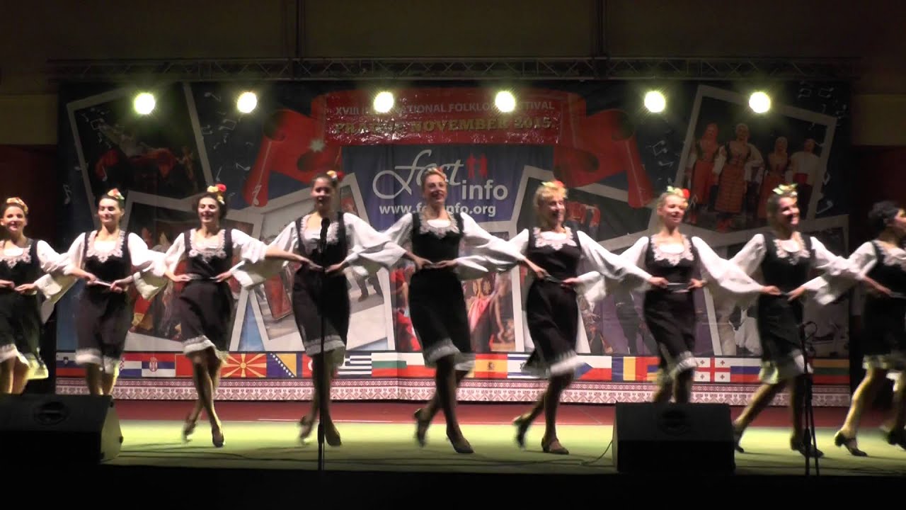 Клуб за народни танци Акцент - Буенек и Гергьовден - Прага 2015