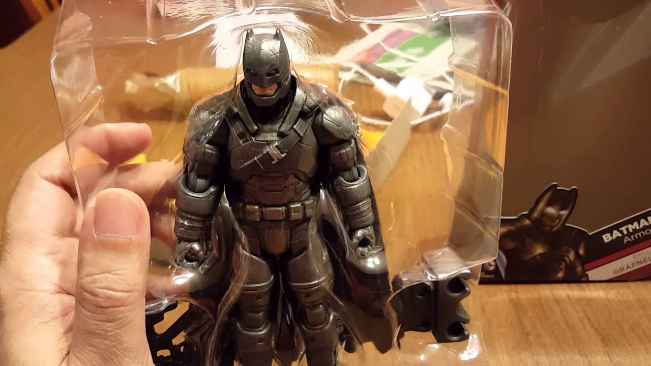 Batman Battle Armor un boxing (Batman v Superman)
