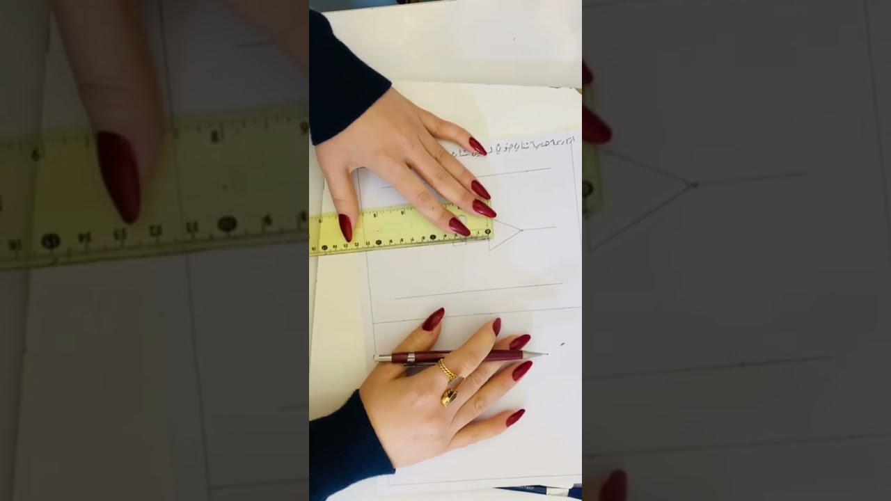مادة الرسم قسم الالكترونيك وسيطرة ٣لوحات بقياسات وحدة تضمن ٢٥درجة