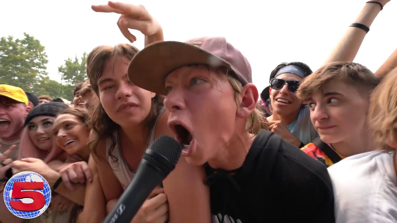 They Said This Is How YourRAGE Fans Look IRL....