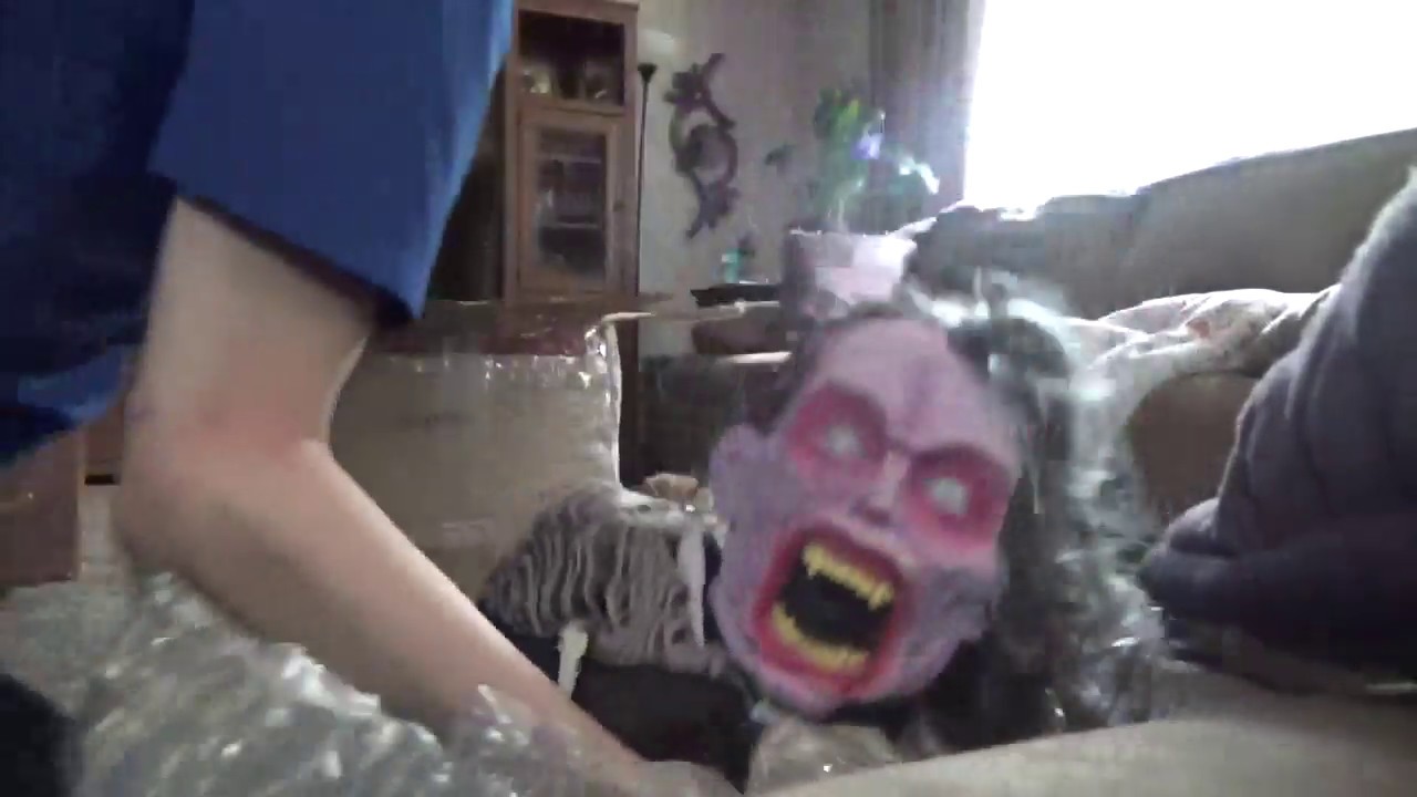 Unboxing New Demonica