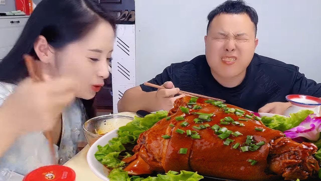 Is your scheming husband hogging the entire pork knuckle? Then let's make him cry!