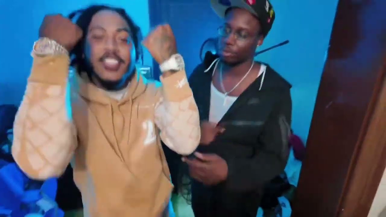 3rdEye X Ghee Ikeo - &ldquo;Just Da Beginning&rdquo; (Flashing Lights Remix) ShotBy. @akhiskinoo