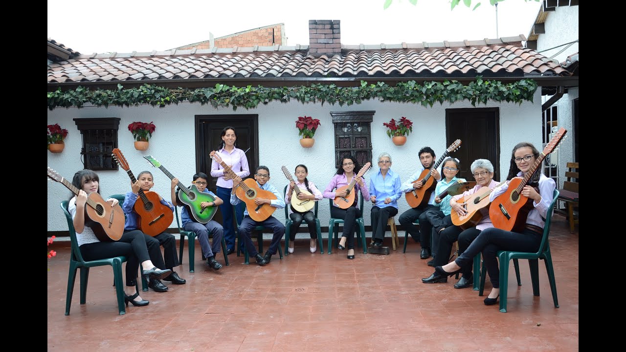 En mi rivera - Nene, interprete estudiantina Roldangel