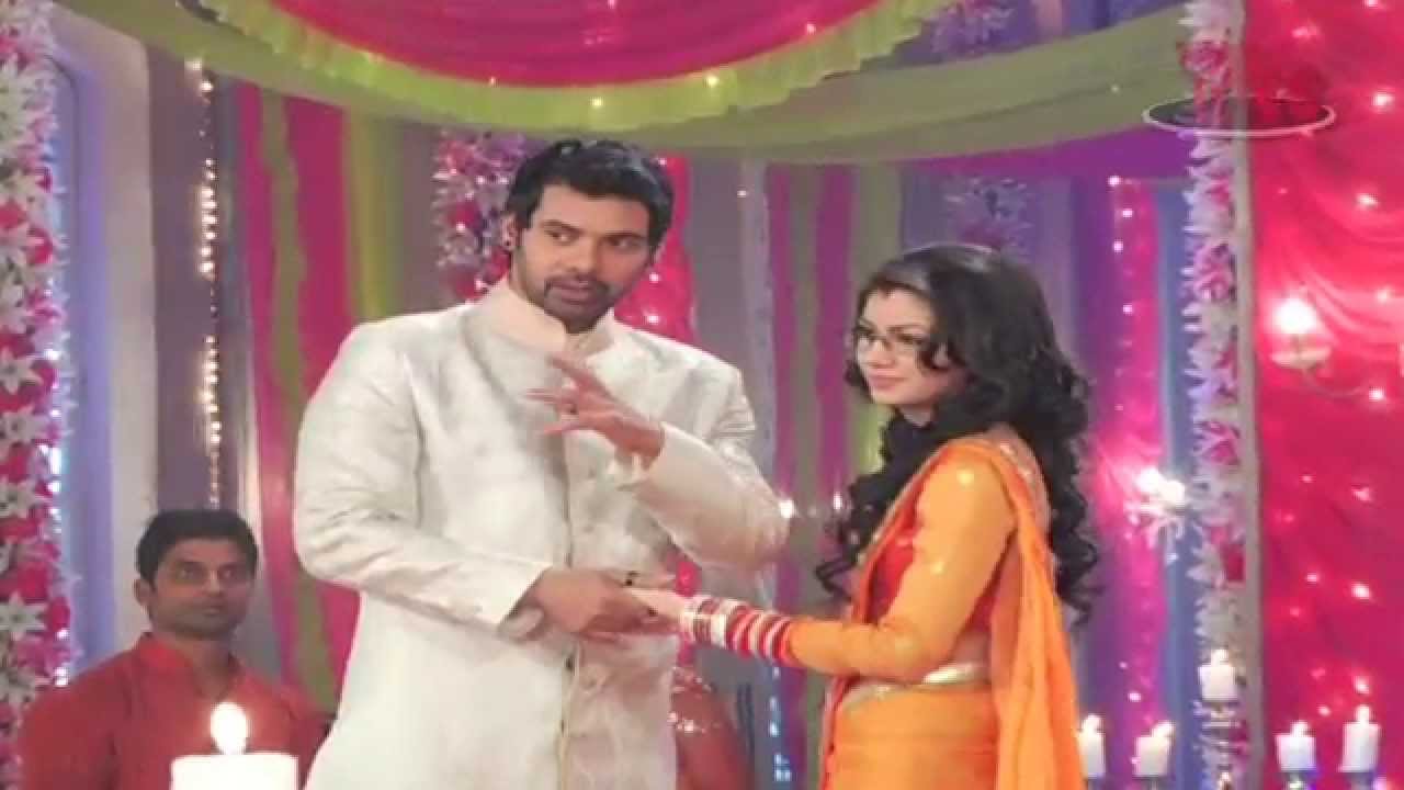 Kumkum Bhagya - Offscreen