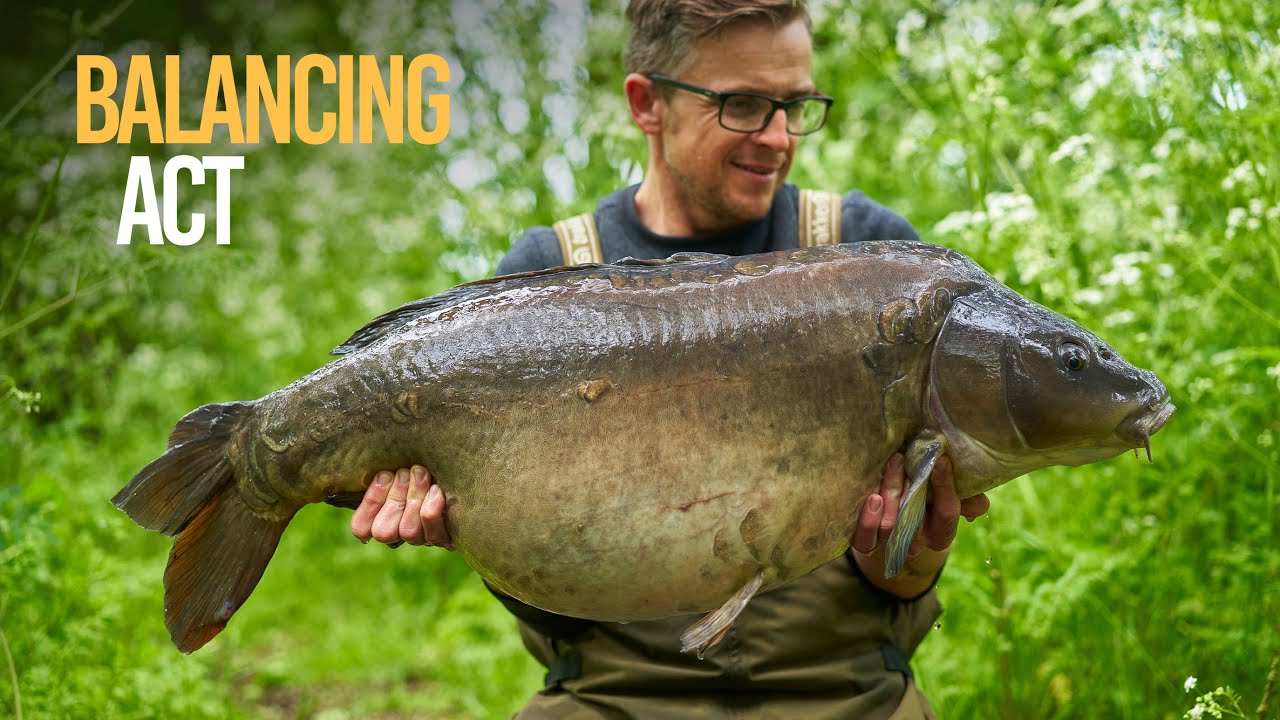Neil Spooner Catches MONSTER CARP, BRACE OF 40's!
